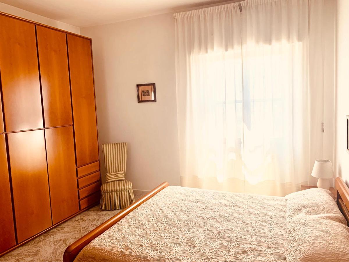 Via Solaro, Appartamento In Pieno Centro Formia Eksteriør bilde