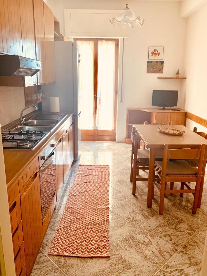 Via Solaro, Appartamento In Pieno Centro Formia Eksteriør bilde